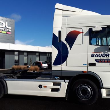 Communication sur poids lourd