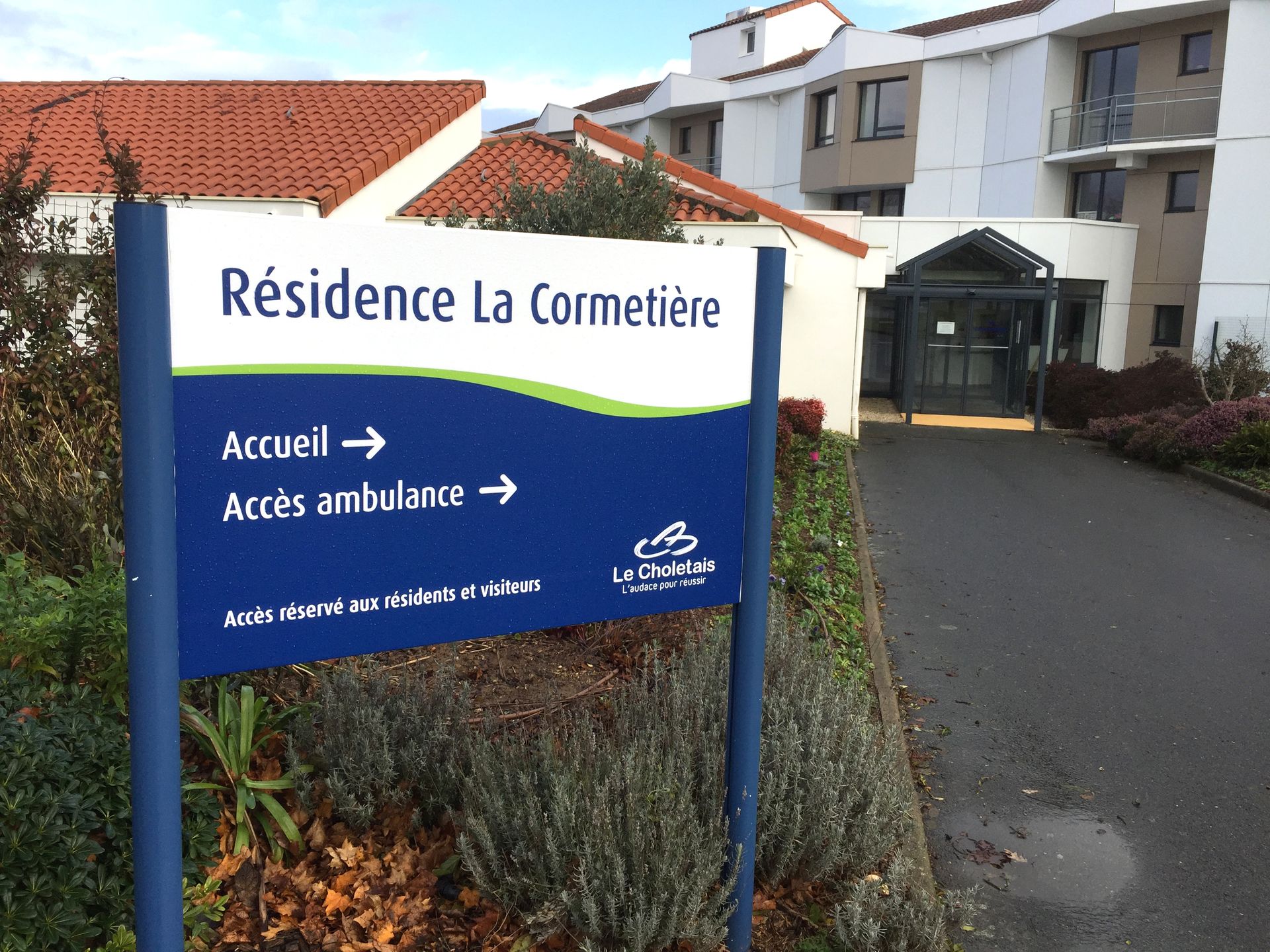 DL System - Pose de signalétique à Cholet